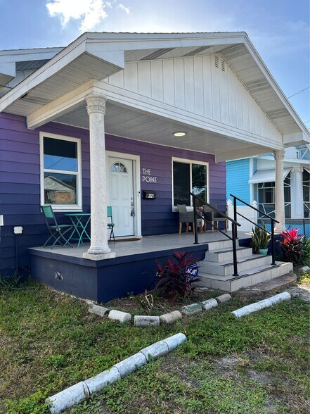 2021 Thrace St, Tampa, FL à louer - Photo de l’immeuble – Image 2 sur 5