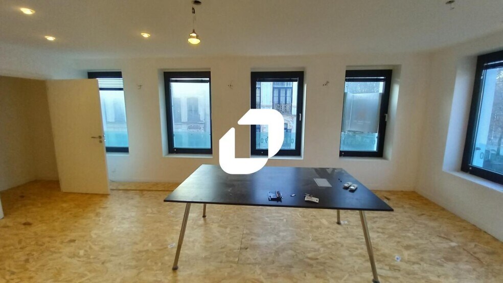 Bureau dans Roubaix à vendre - Photo intérieure – Image 2 sur 10