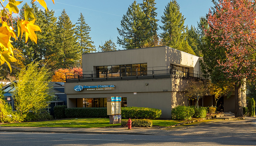 16016 Lower Boones Ferry Rd, Lake Oswego, OR à louer - Photo de l’immeuble – Image 1 sur 7