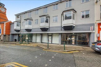 Plus de détails pour 6-10 Main St, Pembroke - Local commercial à louer