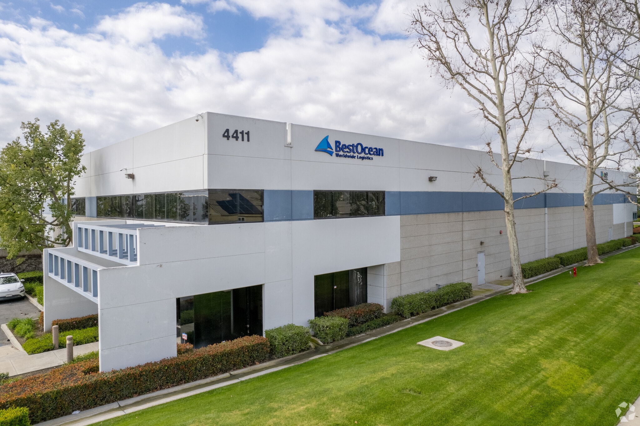 4411 Schaefer Ave, Chino, CA à louer Photo principale– Image 1 sur 7