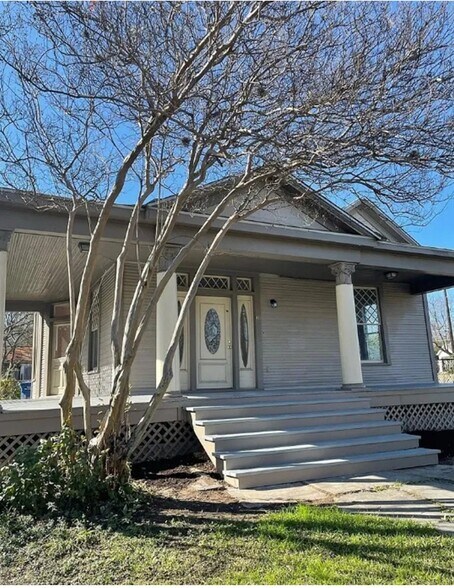 411 Blanco Rd, San Antonio, TX à vendre - Photo principale – Image 1 sur 1