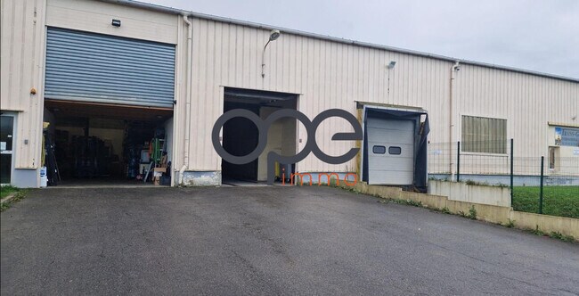 Plus de détails pour Industriel/Logistique à vendre