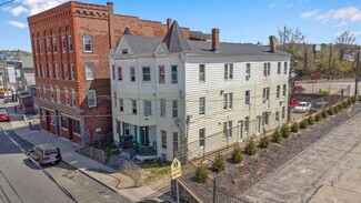 Plus de détails pour 995 Bank St, Waterbury, CT - Logement à vendre