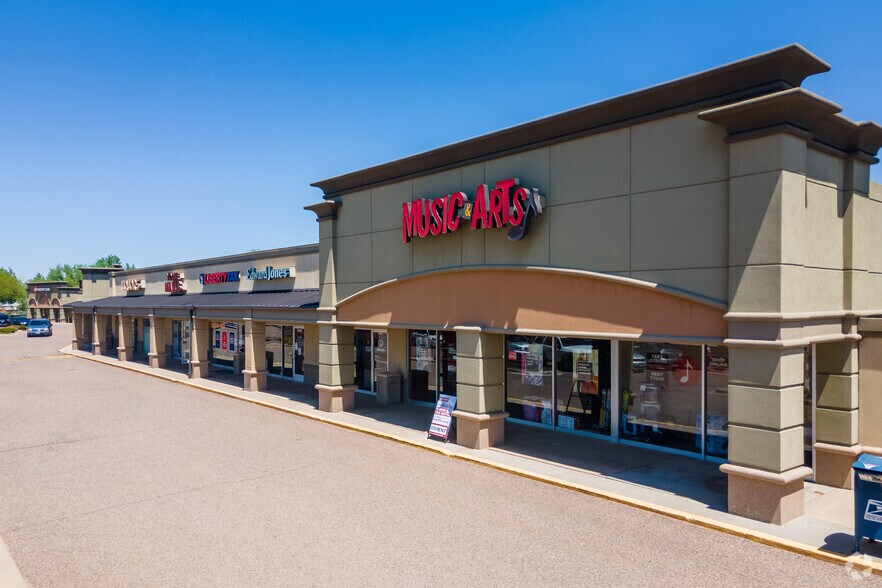 5102-5198 S Broadway, Englewood, CO à louer - Photo de l’immeuble – Image 3 sur 3