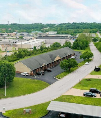 Plus de détails pour 700-732 N 22nd St, Ozark, MO - Bureau à louer
