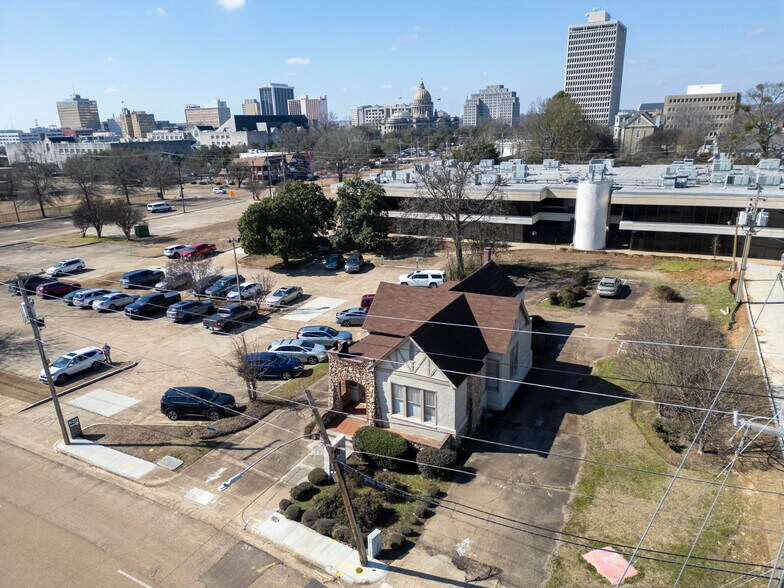 629 Jefferson St, Jackson, MS à vendre - Photo de l’immeuble – Image 2 sur 21