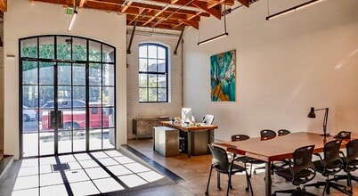 2143 Bay St, Los Angeles, CA à louer Photo intérieure– Image 2 sur 29