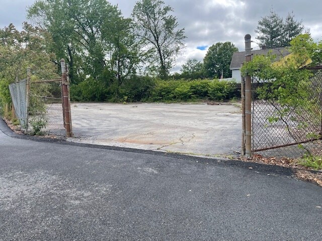 0 Comstock Ave, East Providence, RI à louer - Photo de l’immeuble – Image 1 sur 4