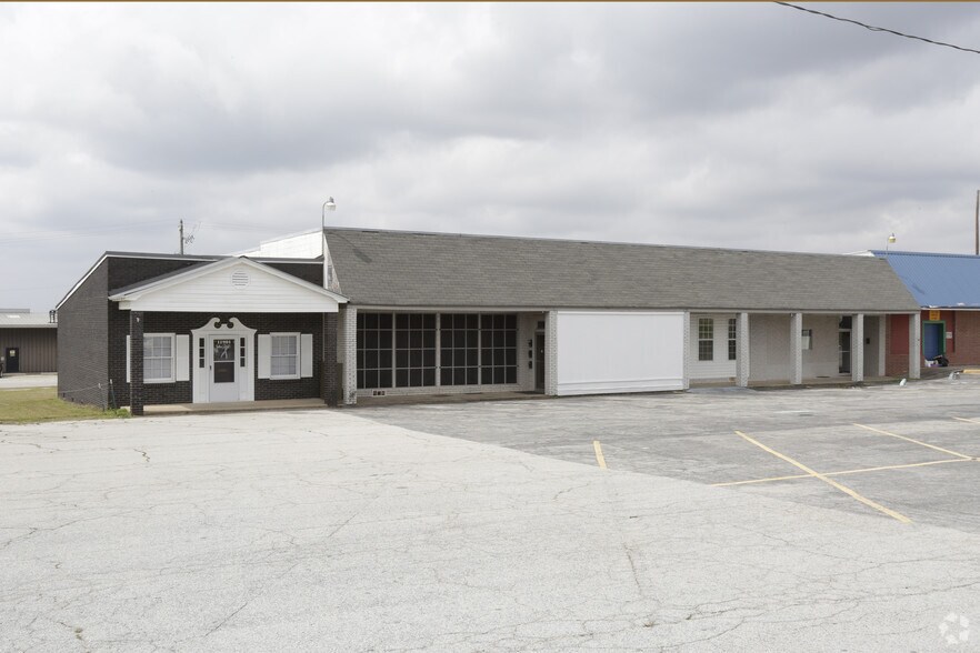 11909 Augusta Rd, Lavonia, GA à vendre - Photo de l’immeuble – Image 1 sur 8