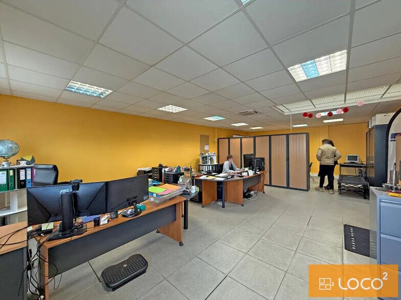Local d’activités dans Quint-Fonsegrives à louer - Photo de l’immeuble – Image 3 sur 5