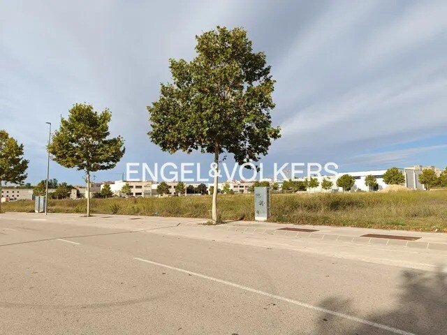 Terrain dans Vilafranca del Penedès, Barcelona à vendre - Photo de l’immeuble – Image 2 sur 3
