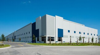 Plus de détails pour 10701 NW 140th St, Hialeah Gardens, FL - Industriel/Logistique à louer