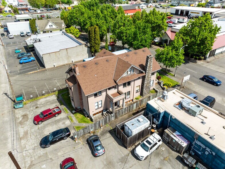 408 N Meridian Ave, Puyallup, WA à vendre - Photo de l’immeuble – Image 2 sur 19