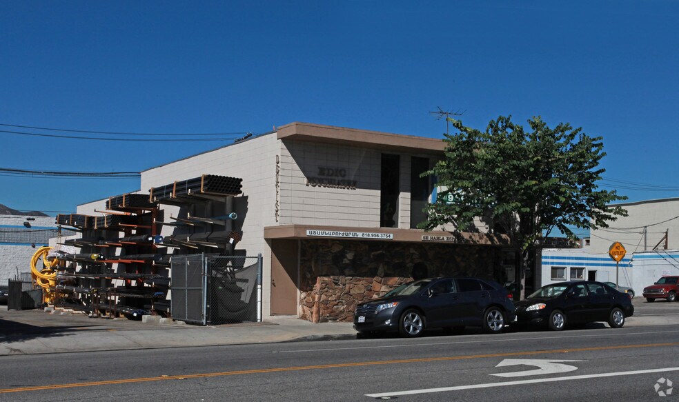 6425 San Fernando Rd, Glendale, CA à louer - Photo de l’immeuble – Image 2 sur 2
