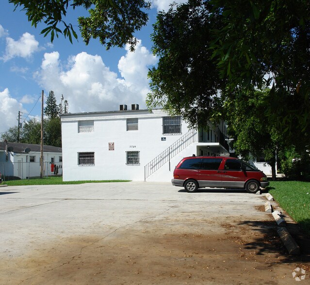 7720 N Miami Ave, Miami, FL à vendre - Photo principale – Image 1 sur 3