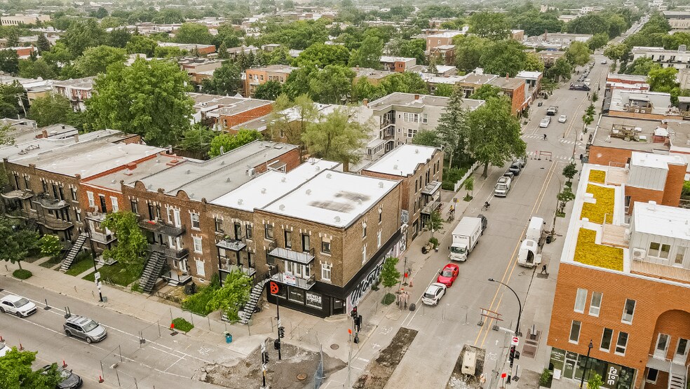 6201-6215 Av Christophe-Colomb, Montréal, QC à vendre - Photo de l’immeuble – Image 2 sur 5