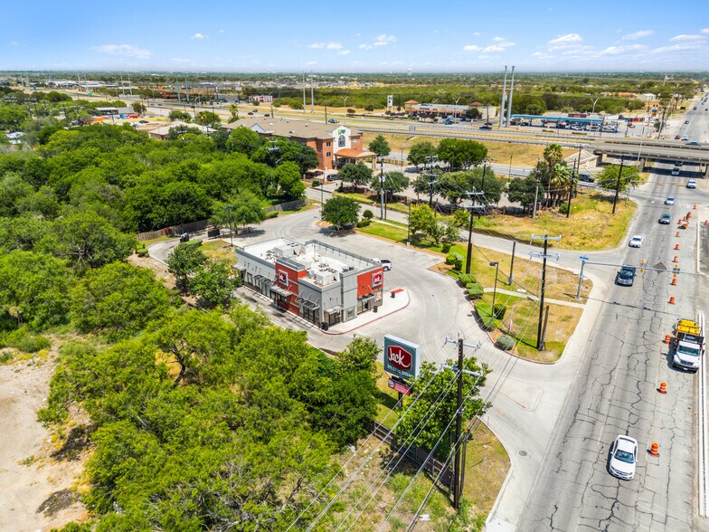5509 Roosevelt Ave, San Antonio, TX à vendre - Photo de l’immeuble – Image 3 sur 13
