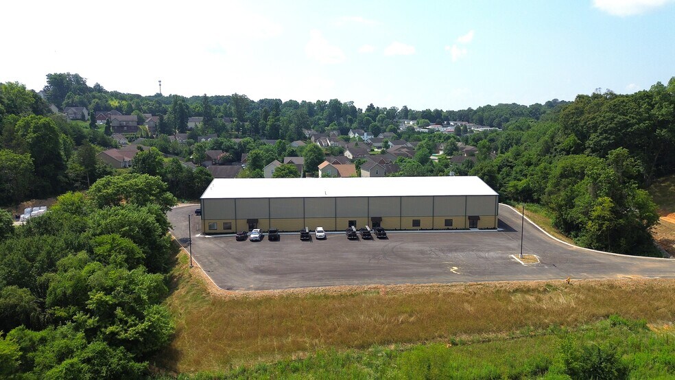 3030 Amherst Rd, Knoxville, TN à louer - Photo de l’immeuble – Image 3 sur 8