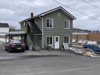 Plus de détails pour 97 13th Ave, Madawaska, ME - Logement à vendre