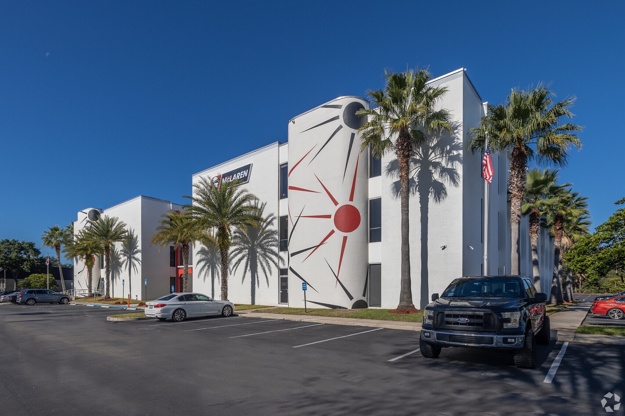 3733 University Blvd W, Jacksonville, FL à louer Photo de l’immeuble– Image 1 sur 57