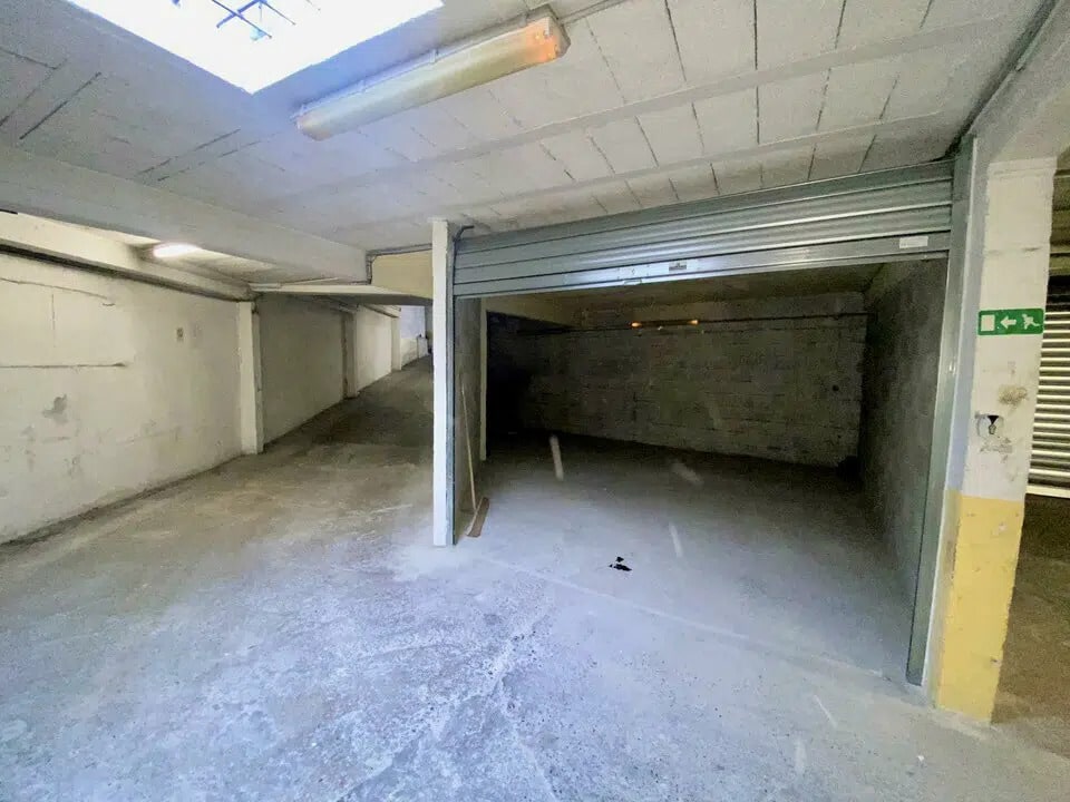 Industriel/Logistique dans Nice à vendre Photo de l’immeuble– Image 1 sur 6