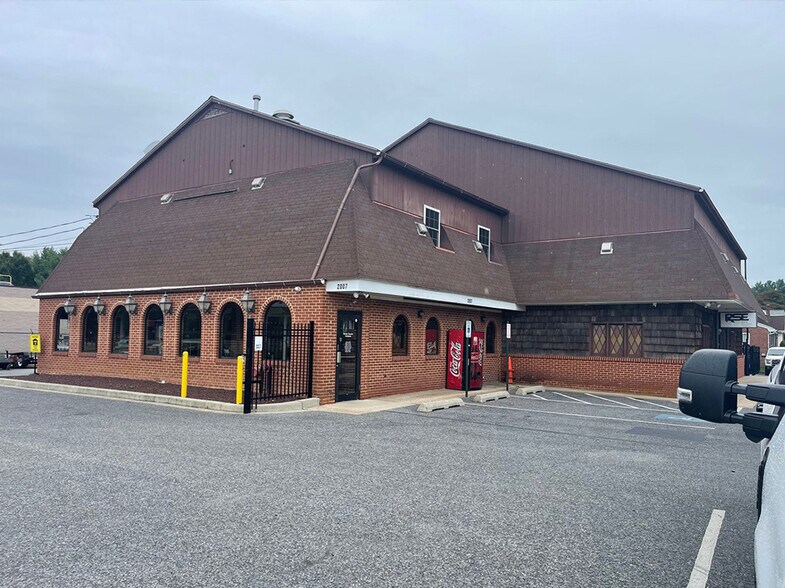 2007 Liberty Rd, Sykesville, MD à louer - Photo de l’immeuble – Image 2 sur 6