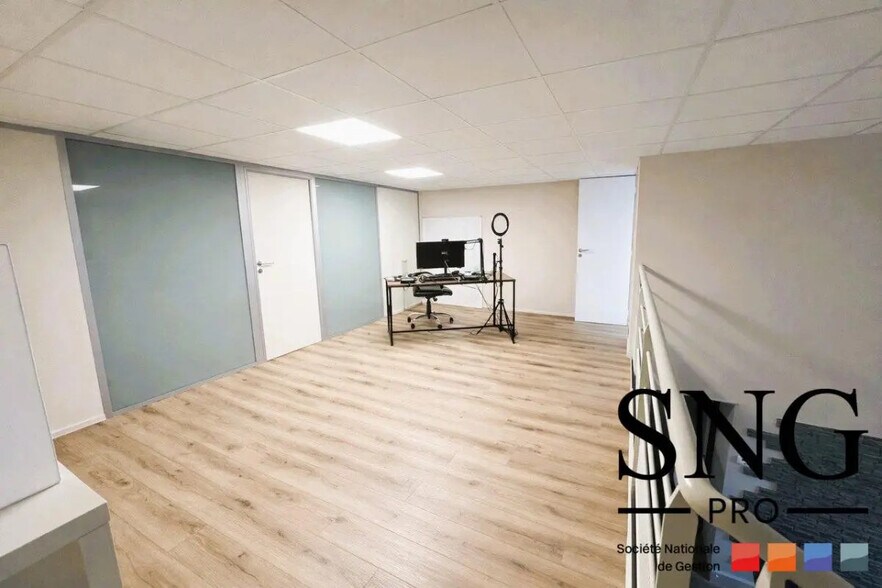 Bureau dans Venelles à vendre - Photo intérieure – Image 3 sur 8