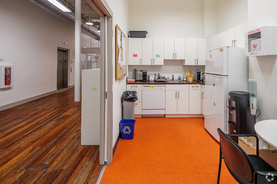 307 W Baltimore St, Baltimore, MD à louer - Photo de l’immeuble – Image 2 sur 31