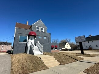 Plus de détails pour 616 Washington St, Waukegan, IL - Local commercial à vendre