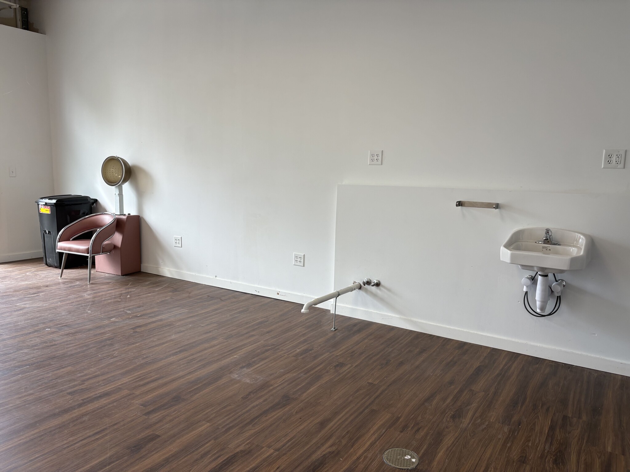 1001-1021 N Limestone St, Lexington, KY à louer Photo intérieure– Image 1 sur 8