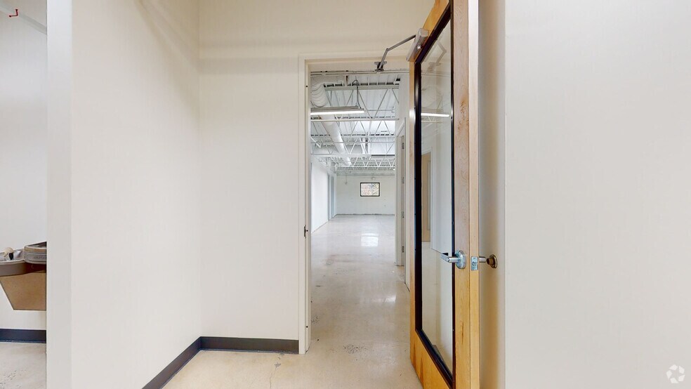 929-933 White St, Atlanta, GA à louer - Numérisation 3D Matterport – Image 3 sur 42