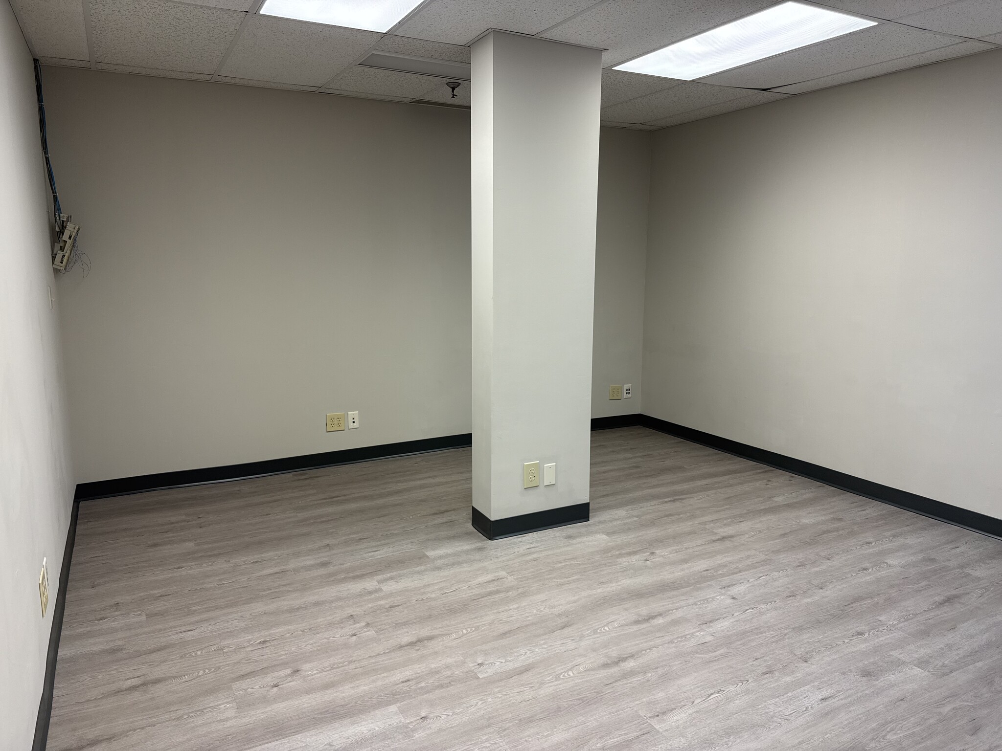 11755 W 112th St, Overland Park, KS à louer Photo intérieure– Image 1 sur 2