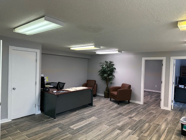 6800 W Central Ave, Toledo, OH à vendre - Photo de l’immeuble – Image 2 sur 5