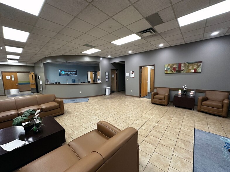 2400 Clark Rd, Gary, IN à vendre - Photo intérieure – Image 3 sur 10