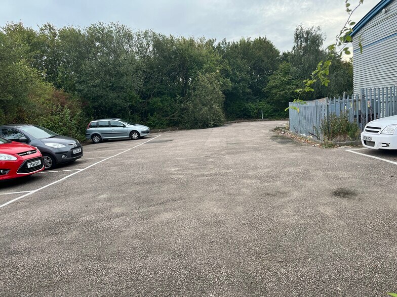 Taylors End Rd, Stansted à louer - Photo de l’immeuble – Image 2 sur 2