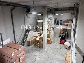 Industriel/Logistique dans Badalona, Barcelona à louer Photo intérieure– Image 2 sur 14