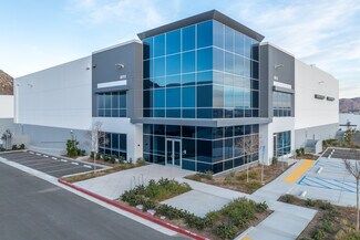 Plus de détails pour 20th St. & Caterpillar Ct, Jurupa Valley, CA - Industriel/Logistique à louer