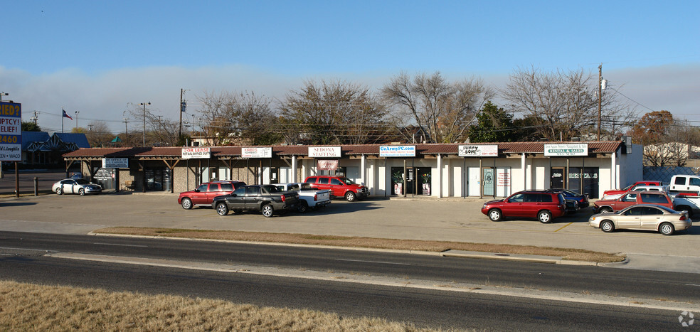 1101-1115 E Central Texas Expy, Killeen, TX à louer - Photo de l’immeuble – Image 1 sur 3