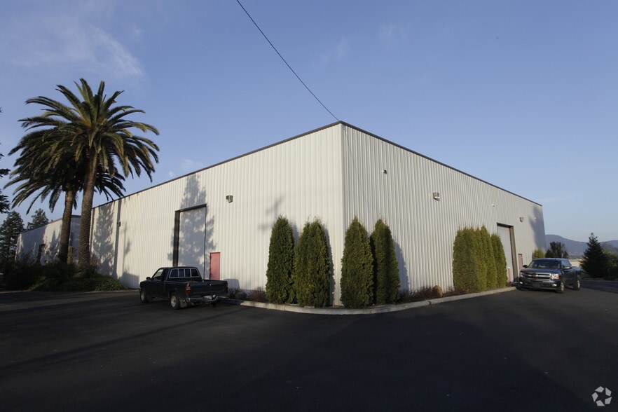 21889 8th St E, Sonoma, CA à vendre - Photo principale – Image 1 sur 3