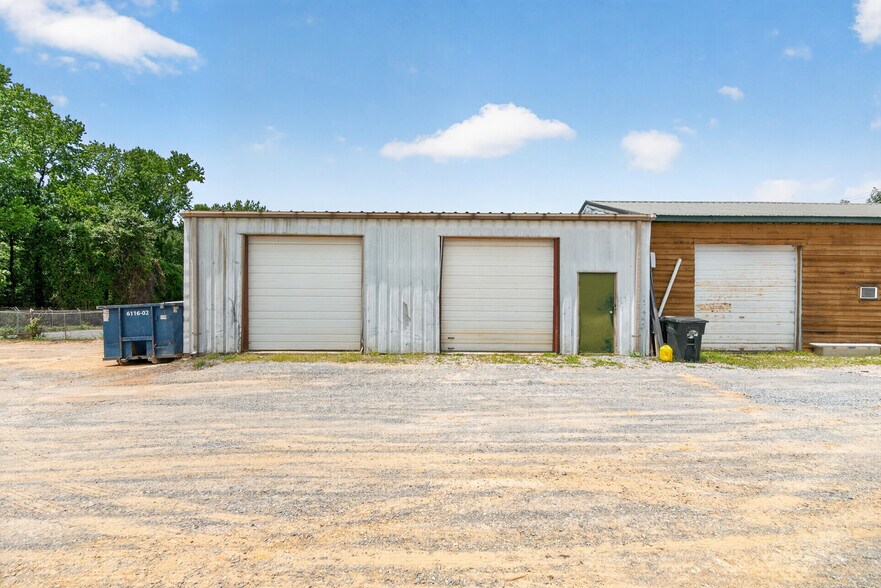 3470 Gribble Rd, Matthews, NC à louer - Photo de l’immeuble – Image 2 sur 6