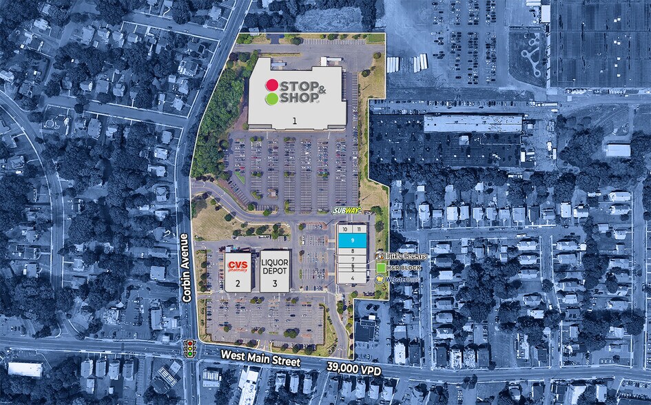 665-713 W Main St, New Britain, CT à louer - Photo de l’immeuble – Image 2 sur 8