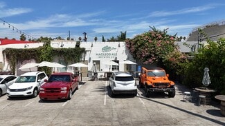Plus de détails pour 14741-14743 Calvert St, Van Nuys, CA - Industriel/Logistique à vendre