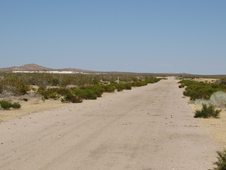 227-071-05-00-6 Lindbergh Blvd, California City, CA à vendre - Photo principale – Image 1 sur 11