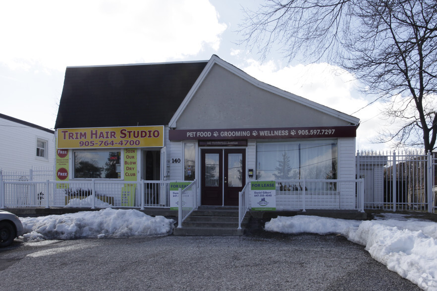 140 Henderson Ave, Markham, ON à vendre - Photo principale – Image 2 sur 2