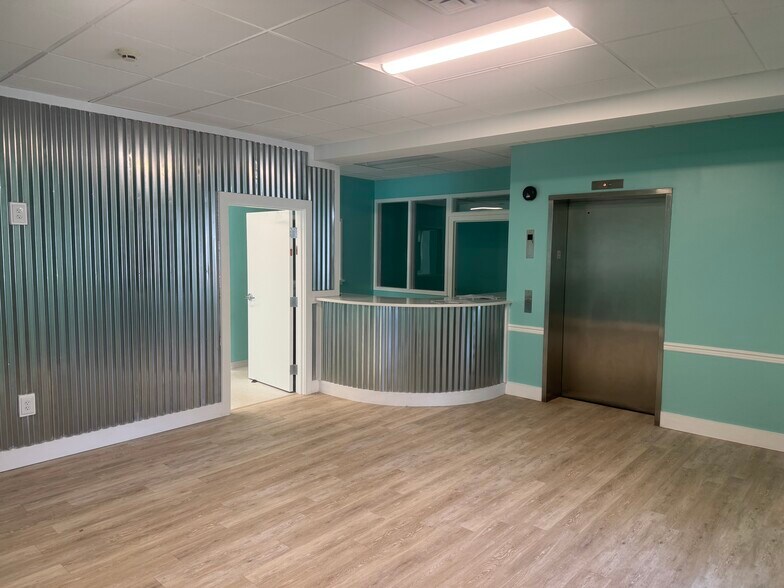 355 W Market St, West Chester, PA à louer - Photo de l’immeuble – Image 3 sur 7