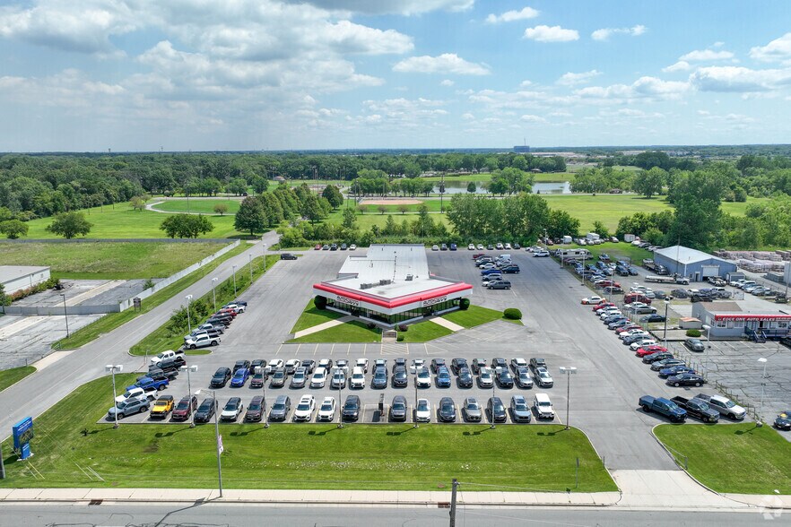 6491 Broadway, Merrillville, IN à louer - Photo de l’immeuble – Image 2 sur 15
