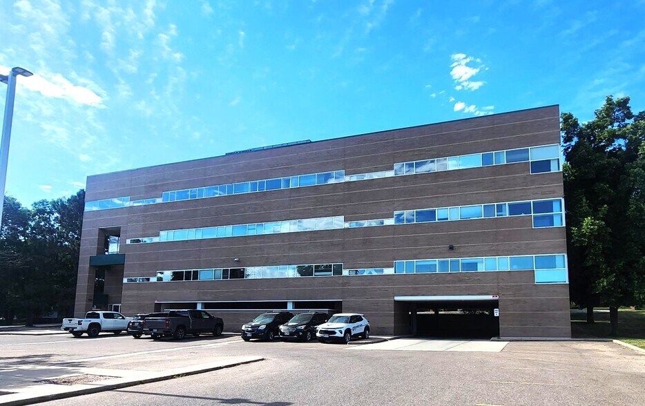 3595 S Teller St, Lakewood, CO à vendre - Photo de l’immeuble – Image 2 sur 20