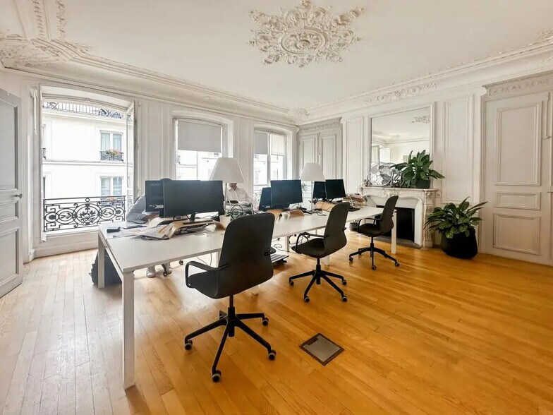 Bureau dans Paris à louer - Photo de l’immeuble – Image 1 sur 8
