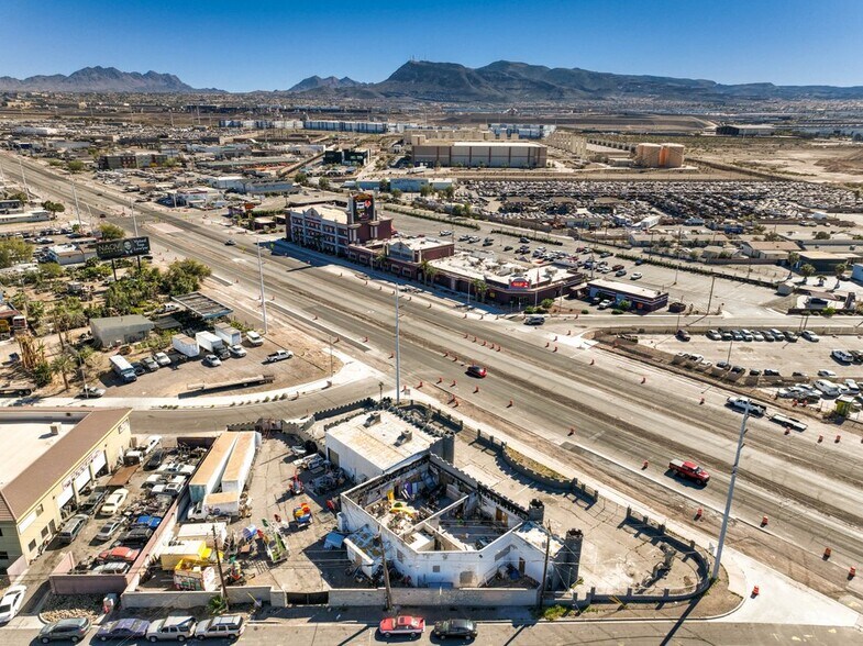 1800 N Boulder Hwy, Henderson, NV à vendre - Photo de l’immeuble – Image 3 sur 18